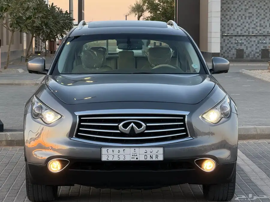 جيب انفينتي 2016 فل كامل QX70 وكاله الحد 55 الف index