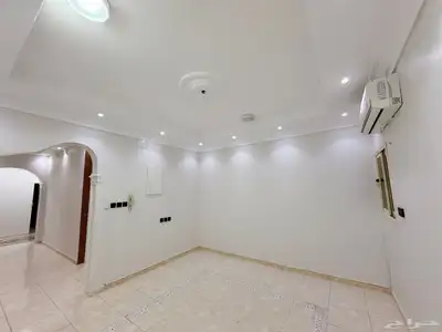 للبيع شقه علويه دور ثاني5غرف بسطح خاص ح الموسي بسعر450الف 15