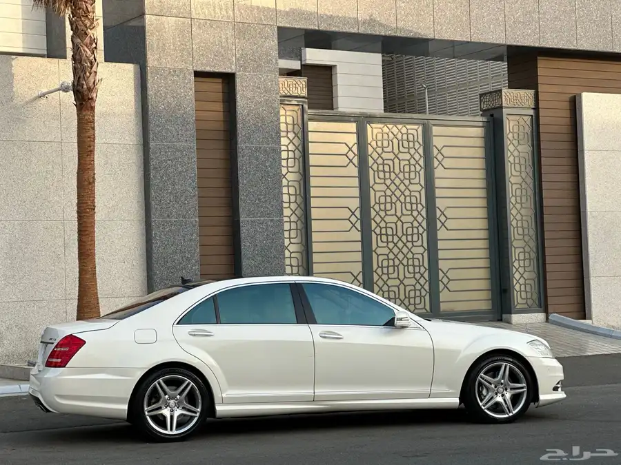 مرسيدس s550 2010 قمه في النظافه 17