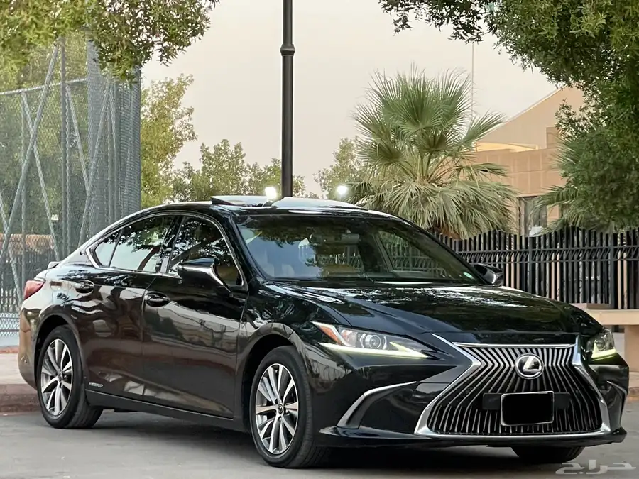 لكزسES300h-2020(ممشي87الف) 1