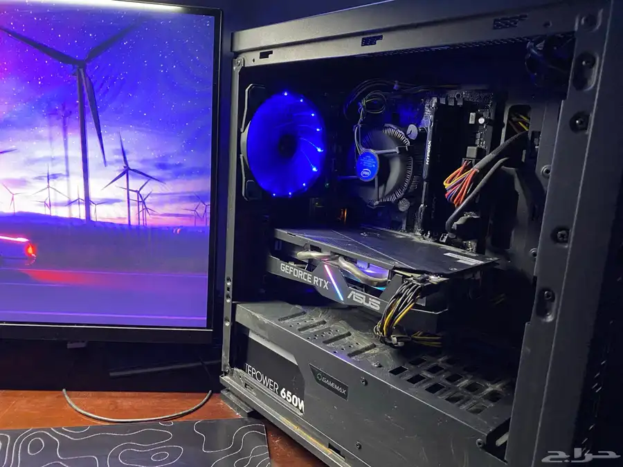 بيسي pc بي سي للبيع مع شاشته وماوس كيبورده 1