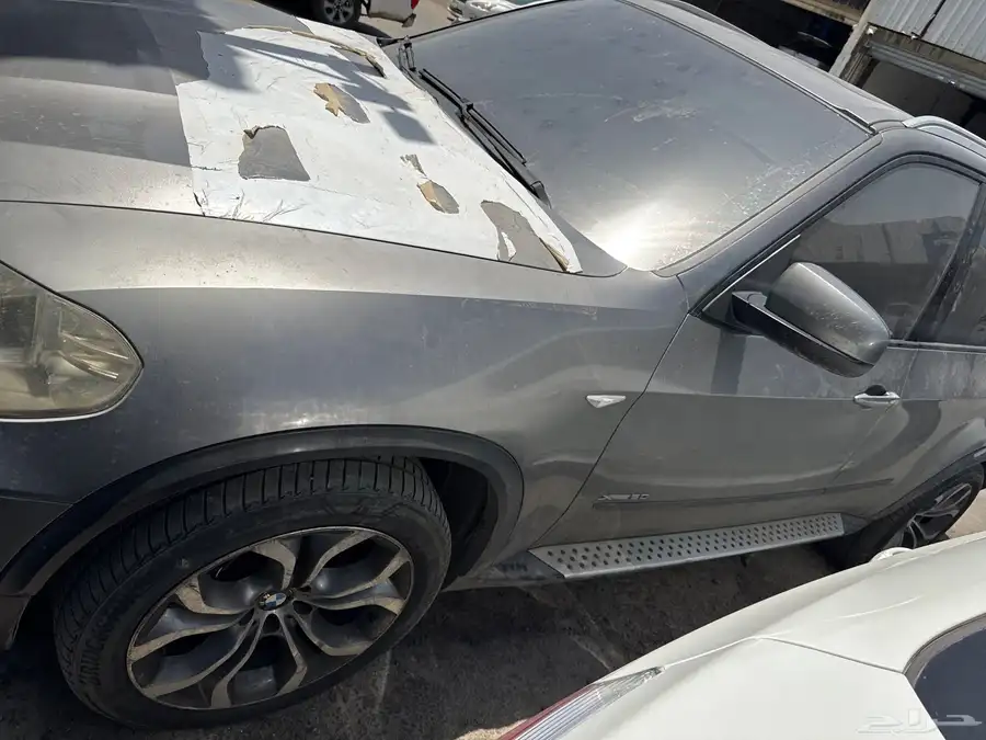 اعلى مواصفات فل كاملF50. V8 BMWX5 2