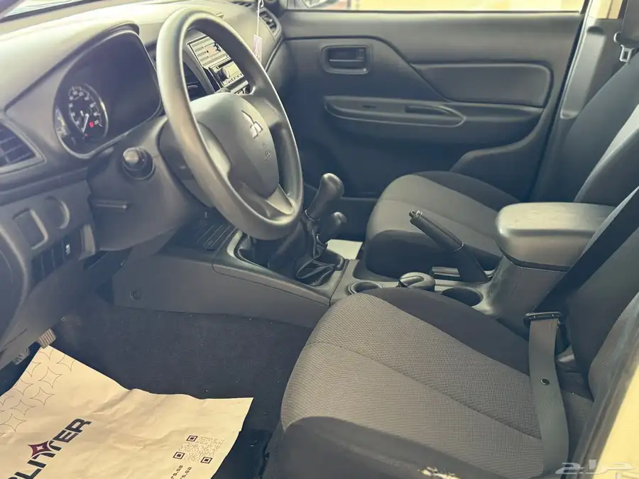 ميتسوبيشي L200 بنزين موديل 2020 نظيف جدا 15