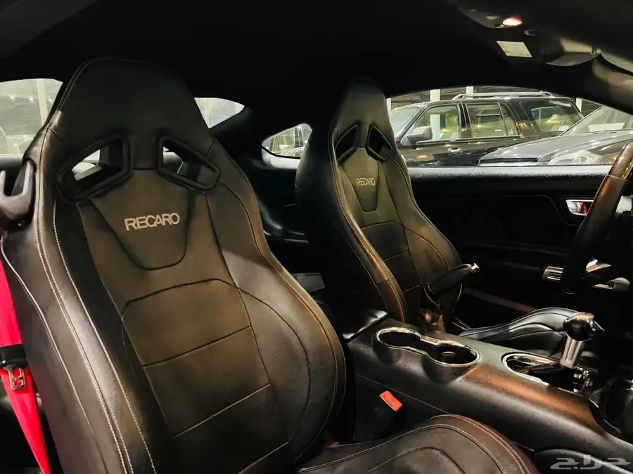 موستنج 2015 GT V8 ( بحالة ممتازة ) 4