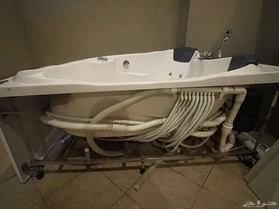 جاكوزي APPOLLO جدا  نظيف 1