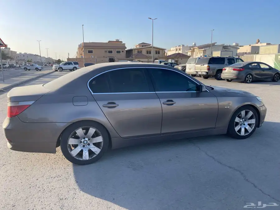 بي ام دبليو 2005 530i index