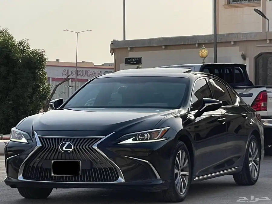 لكزس ES250-2020(ممشي69الف) 2