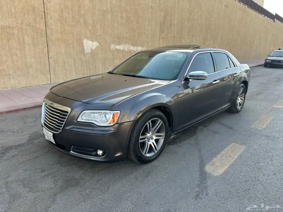كرايسلر ستة سلندر C300 2014 0