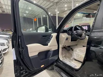 تويوتا لاند كروزر GXRL3 سعودي (بنزين)3.5L 7