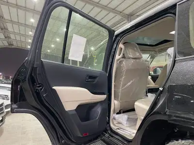 تويوتا لاند كروزر GXRL3 سعودي (بنزين)3.5L 21
