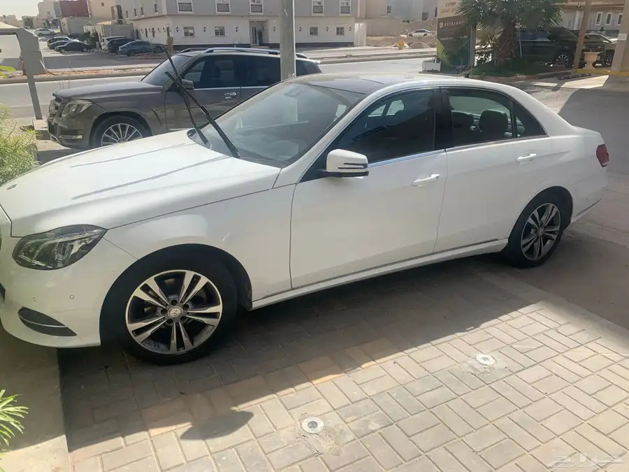 مرسيدس E200 2016 7