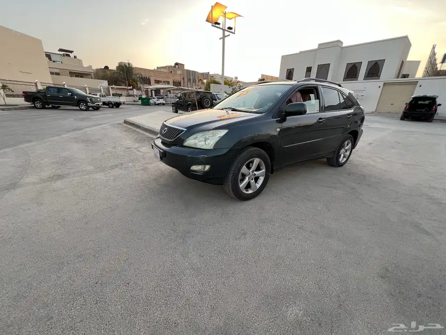 لكزس 330 rx 8