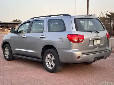 تويوتا سكويا 2016 30
