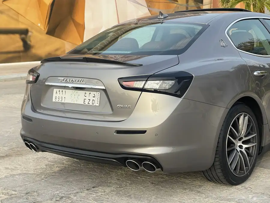 مازيراتي 2020 Maserati Ghibli باقي ع ضمان الشركة مخزنة 38