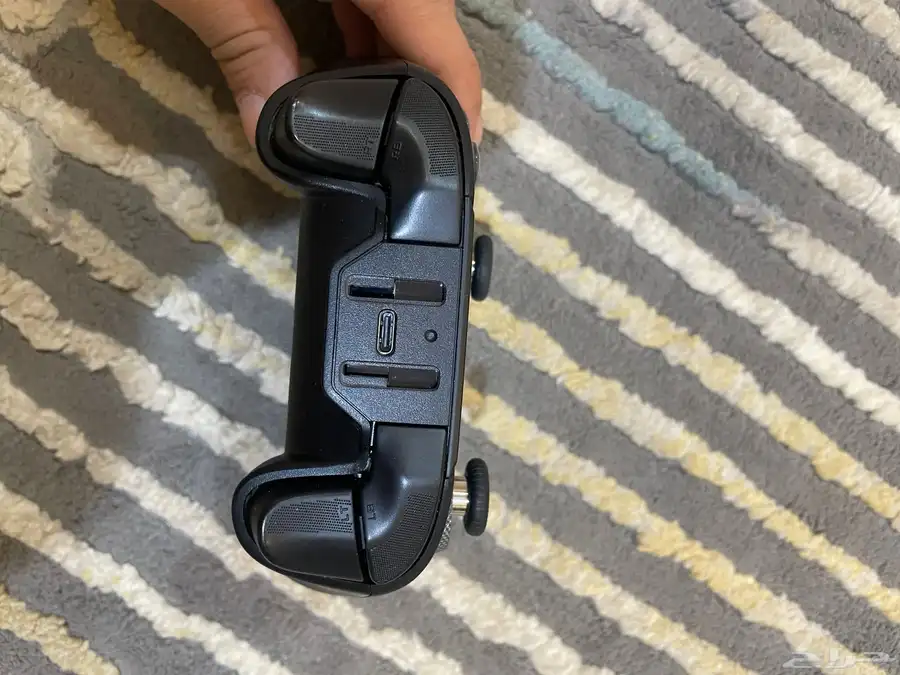 كنترول Flydigi Vader Pro 4 استخدام شهرين فقط 3