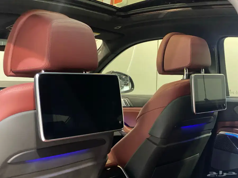 بي ام دبليو X6 M POWER 50i 2020 تحت الضمان 17