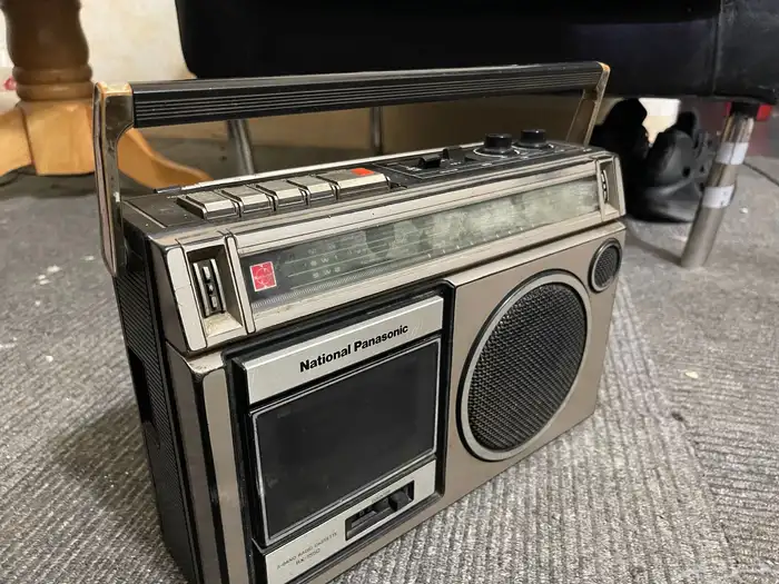 قديمك نديمك مسجل وراديو ناشونال قديم 3