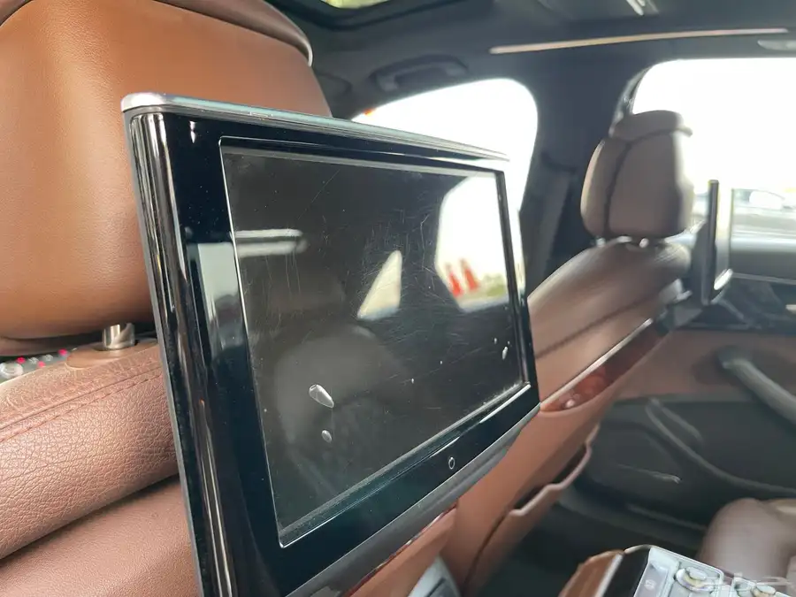 اودي A8L فل كامل (quattro) 2014 وارد سعودي. 55