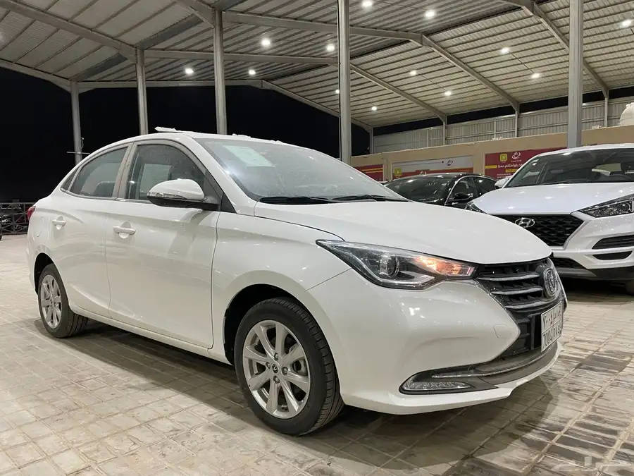 شانجان السفن 2025سعودي المجدوعي فتحه سقف(بنزين)1.5L 3