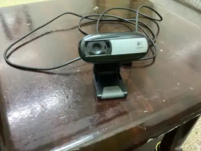 عدد 2كميرا كمبيوتر وعدد 2ريسيفر 1
