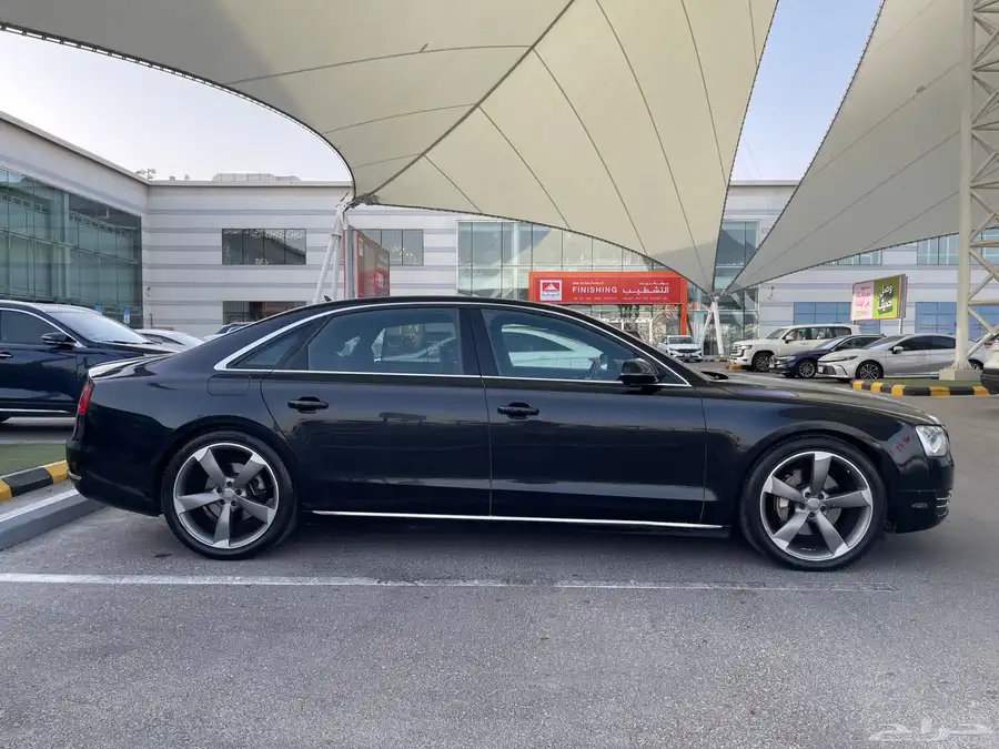 اودي A8L فل كامل (quattro) 2014 وارد سعودي. 24
