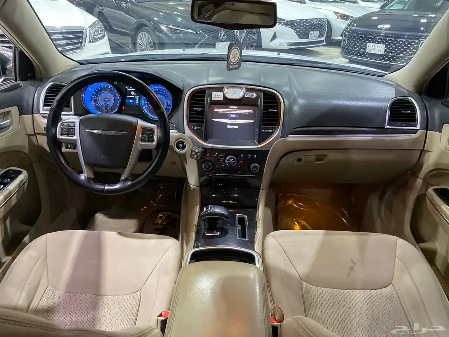 كرايزلر 2014 c300 11