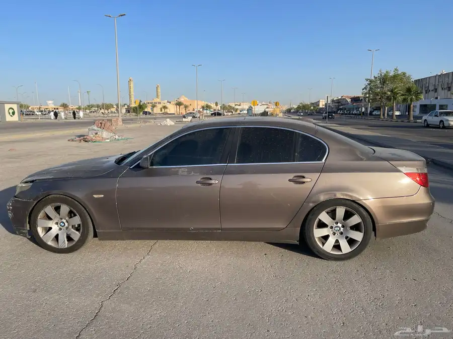 بي ام دبليو 2005 530i index