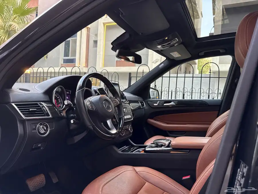 Mercedes GLE 500 AMG kit مخزن 2016 19