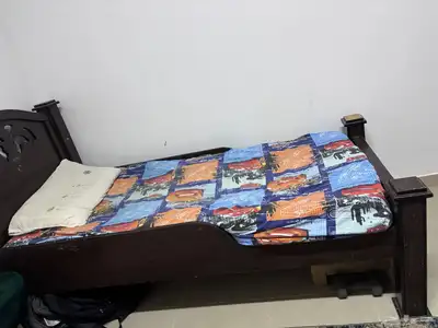 سرير نفر مجانا 0