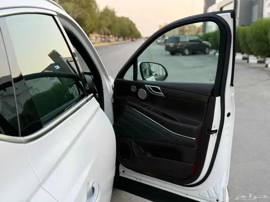 جنيسيس GV80 2021 رويال 27