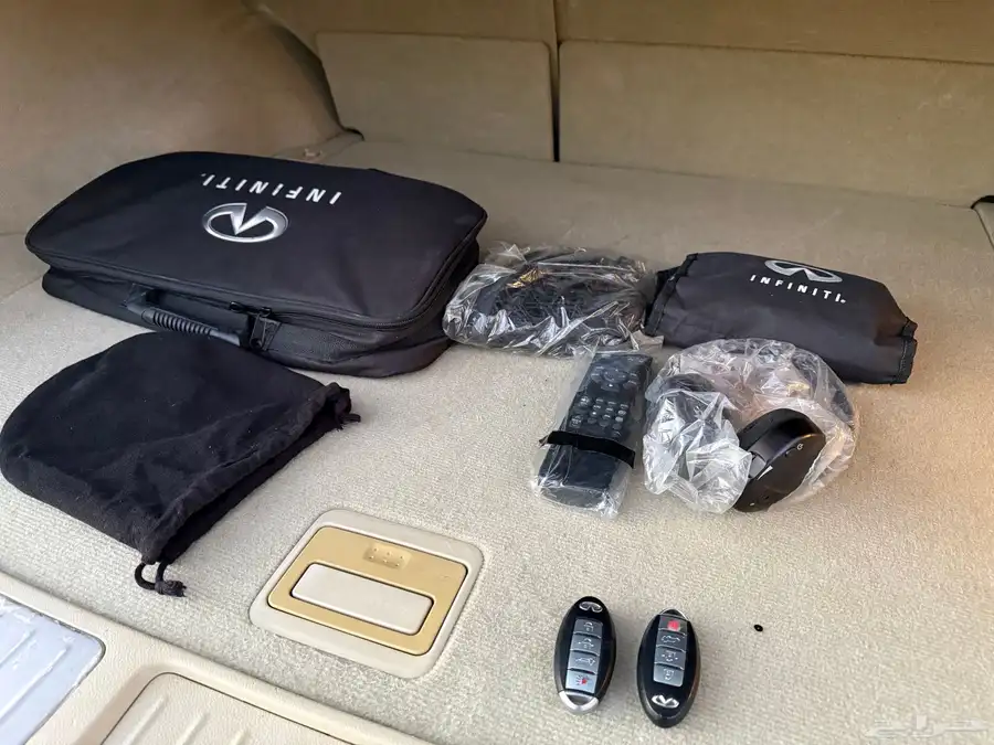 جيب انفينتي 2016 فل كامل QX70 وكاله الحد 55 الف 30
