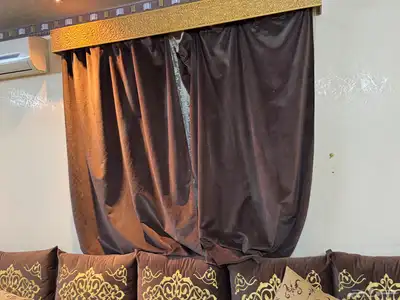 كنب مستخدم نظيف للبيع 2