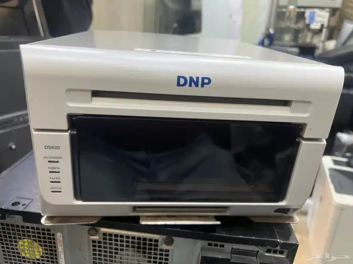 طابعة صور احترافيه DNP-DS620 مستعمله 1