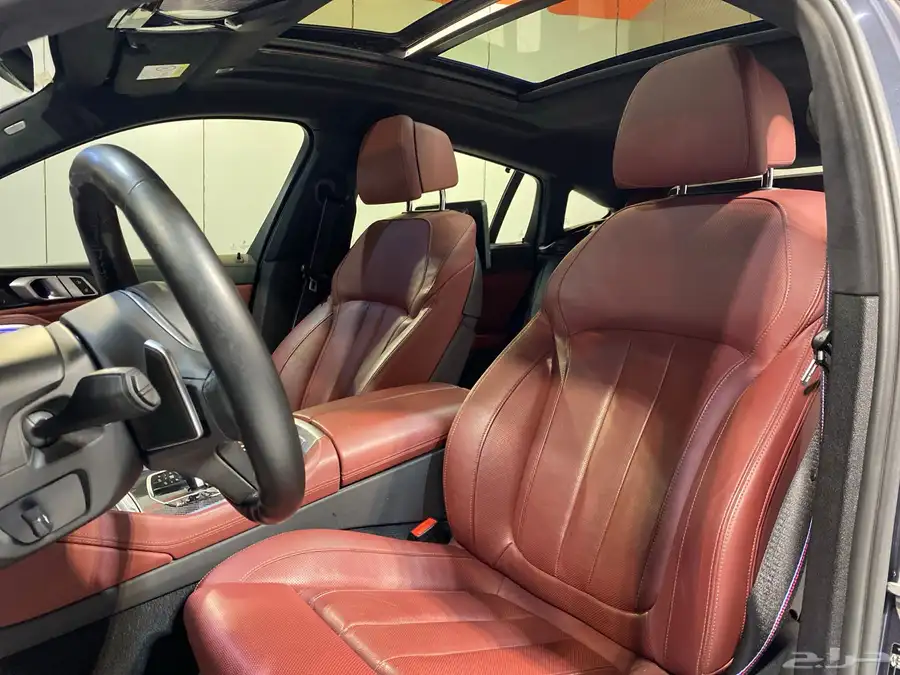 بي ام دبليو X6 M POWER 50i 2020 تحت الضمان 22