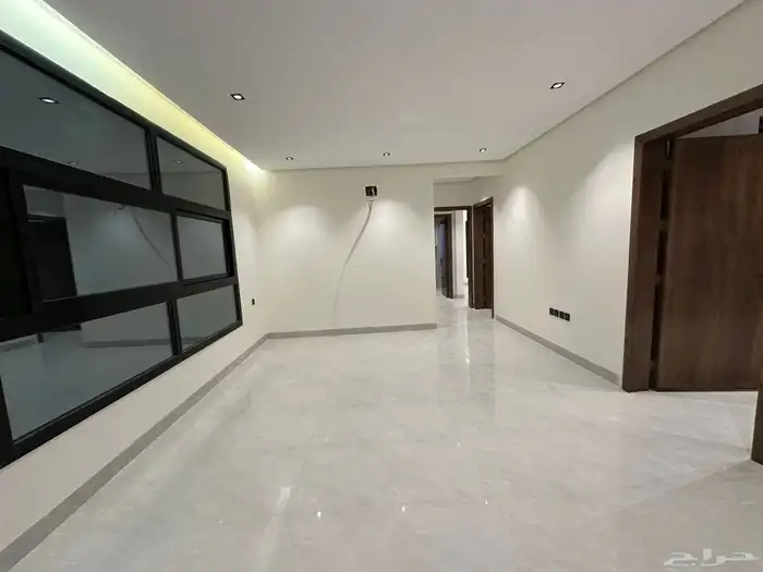 للبيع شقق جديده ابها بدايه طريق السوده بسعر يبدأ من 450 الف 20