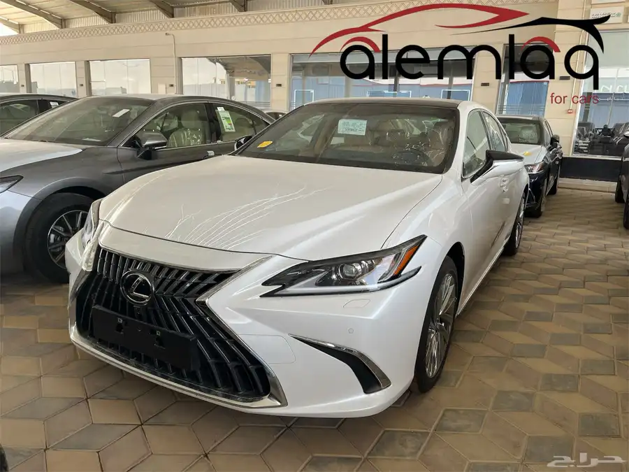 لكزس ES350 CC 2025 شركة العملاق 0