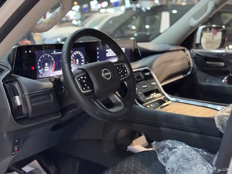 نيسان باترول xe اصفار صادر للوحات 2025 3