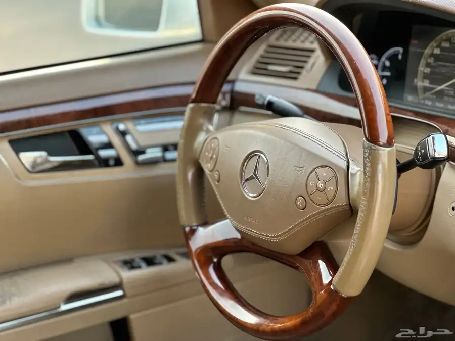 مرسيدس s550 2010 قمه في النظافه 28