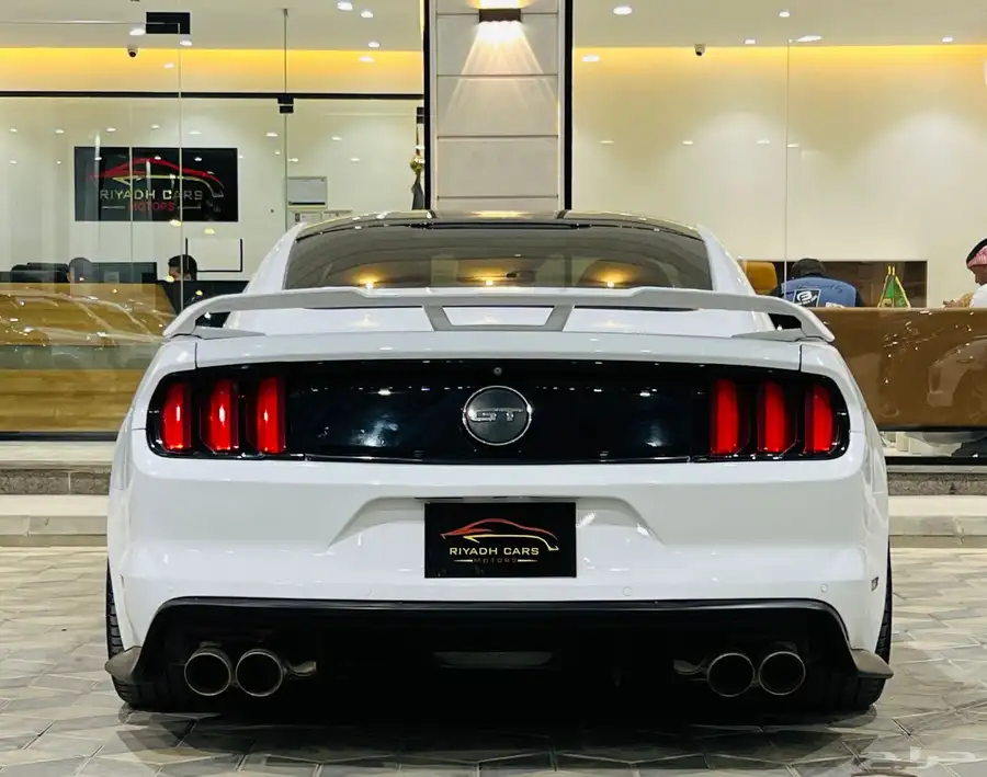 موستنج 2015 GT V8 ( بحالة ممتازة ) 3