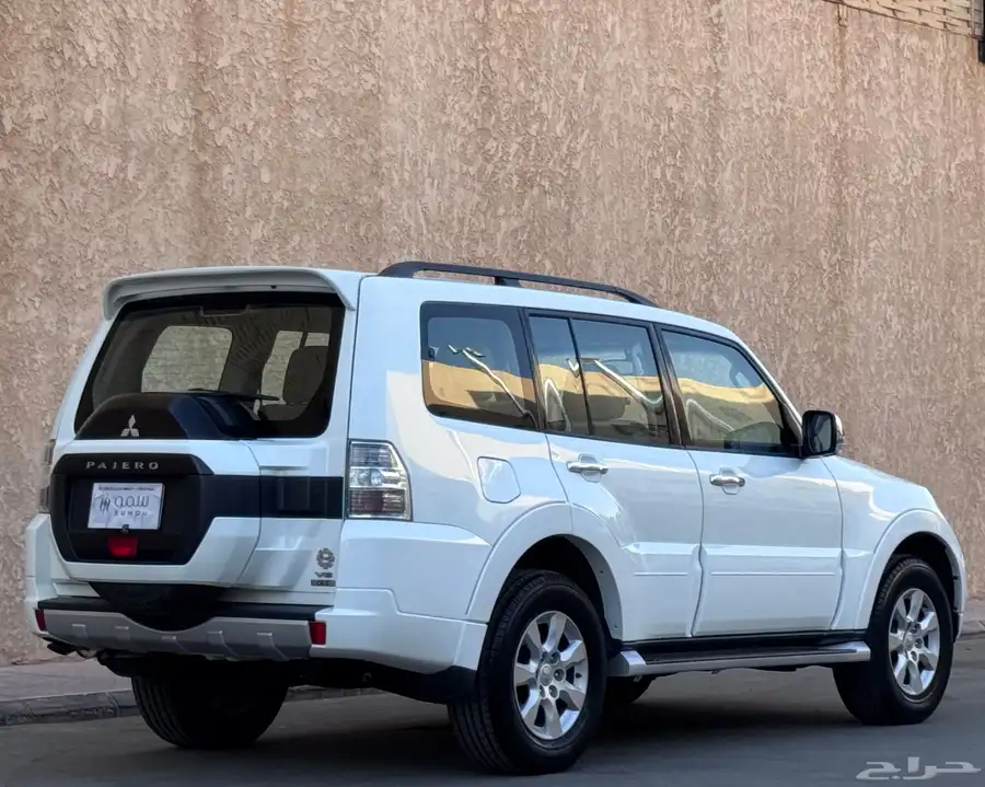 مستبيشي باجيرو GLS 2020 9