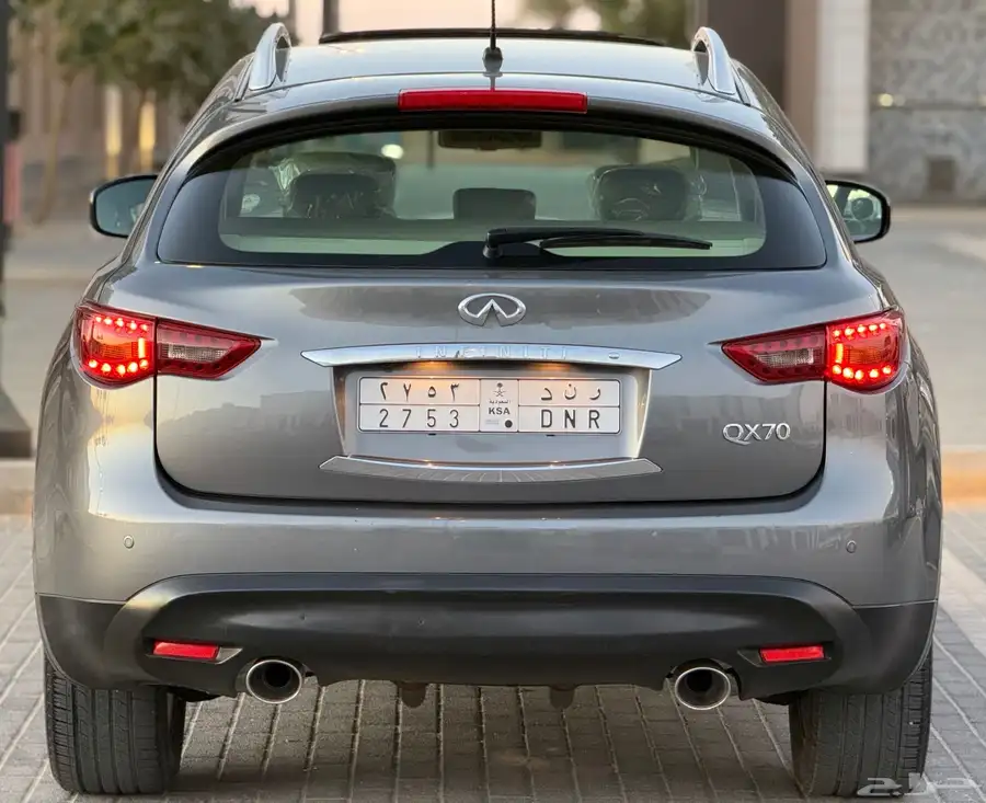 جيب انفينتي 2016 فل كامل QX70 وكاله الحد 55 الف 25