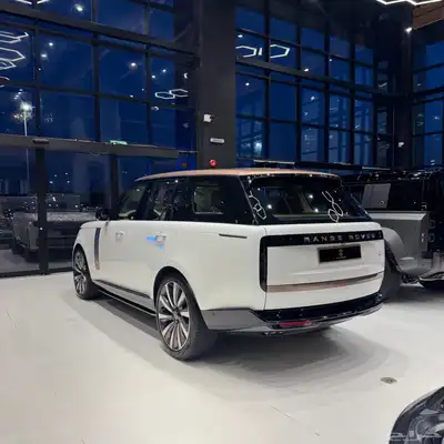 Range Rover Sv 2024 مستخدم 1