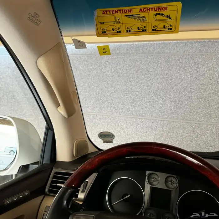 جيب لكزس نظيف جدا 8