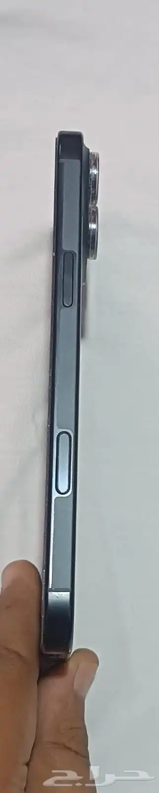 آيفون 16 بروماكس 3
