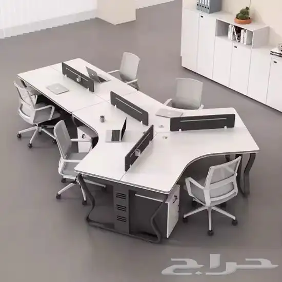 مكاتب مشتركة لمكاتب بارتيشن أبيض مودرن فخم محطة العمل 2