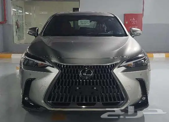 لكزس NX 350 AA 2025 بنزين سعودى تيتانيوم ورمادي 0