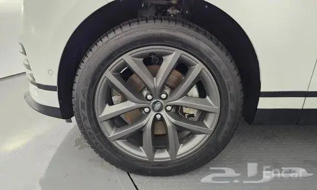 رينج روفر بيلا موديل2025 6