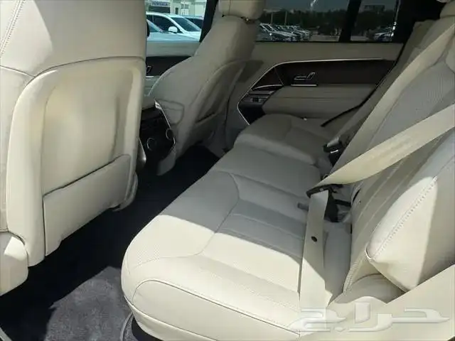 فل كامل Range Rover P400 مواصفات Hse 2024 9
