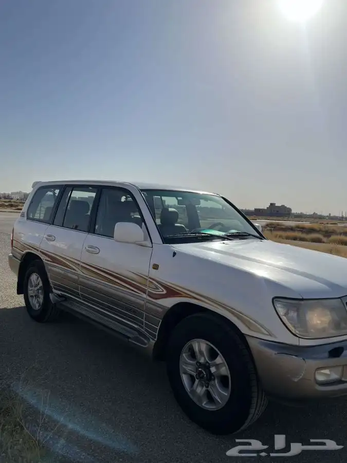 جيب GXR موديل 2006 ممشى خفيف 200 الف وعليه فقط 15