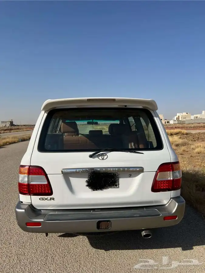 جيب GXR موديل 2006 ممشى خفيف 200 الف وعليه فقط 18